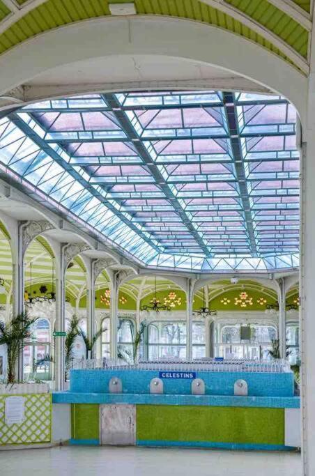 Ferienwohnung L'Opaline - Proche Gare Vichy Exterior foto